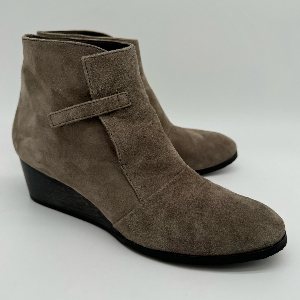Coclico Tan/Taupe Genuine Leather Suede Wedge Bootie Size EU 39.5/US 8.5-9